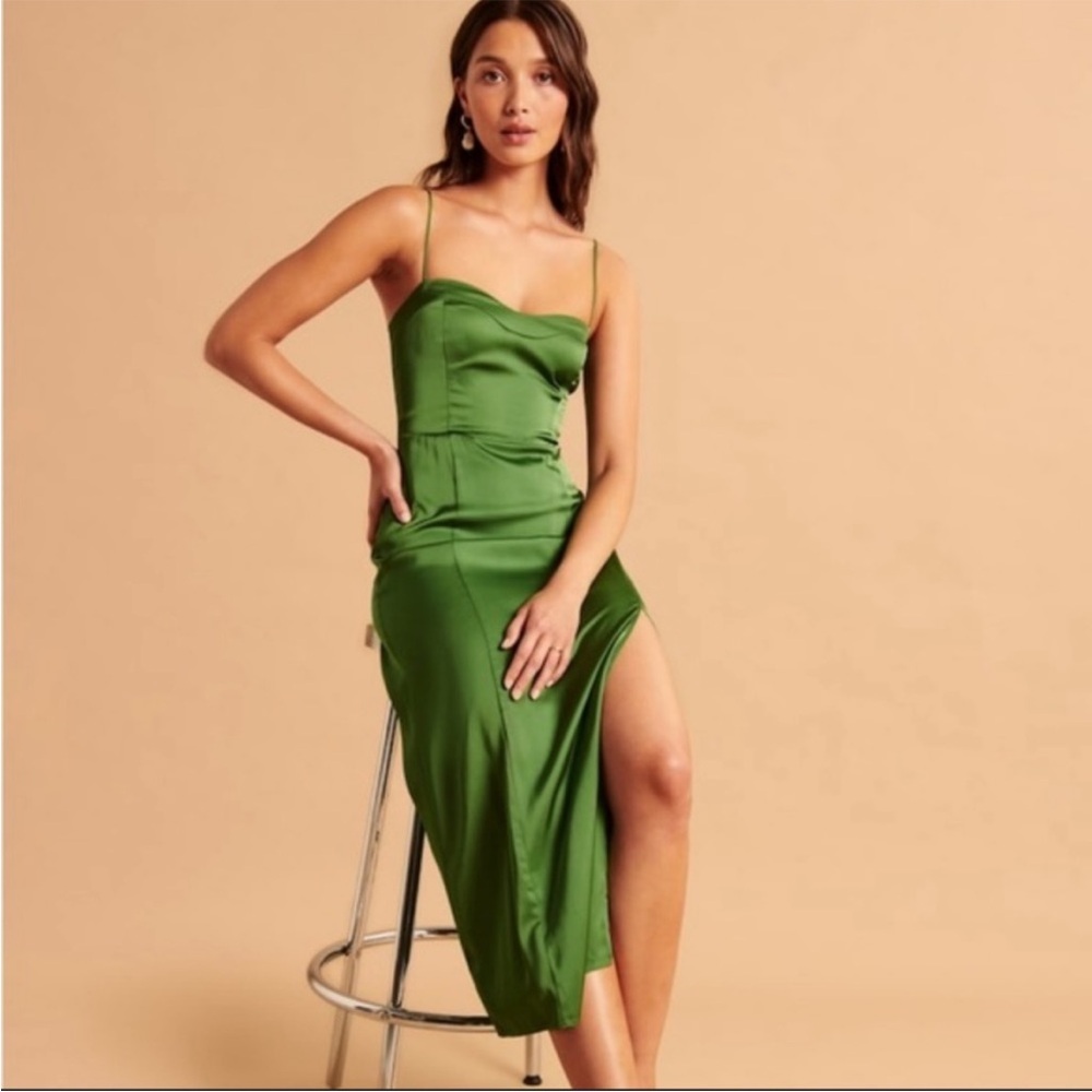 Abercrombie & Fitch Green Midi Dress